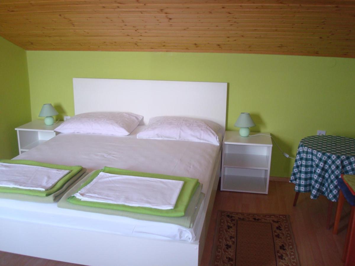 Apartmani Zafaranic Crikvenica Exterior photo