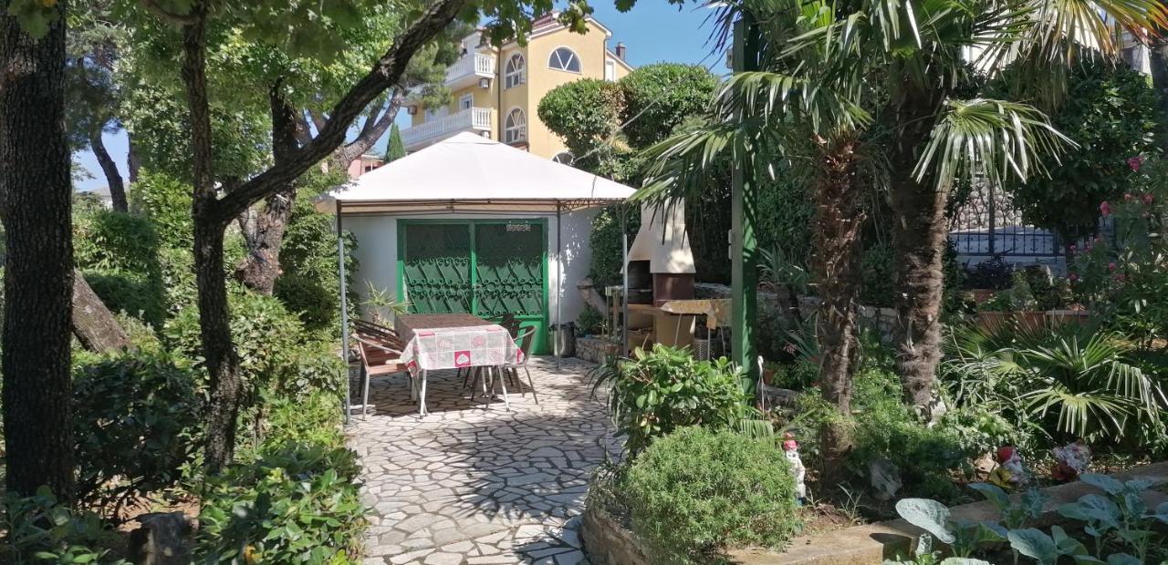 Apartmani Zafaranic Crikvenica Exterior photo
